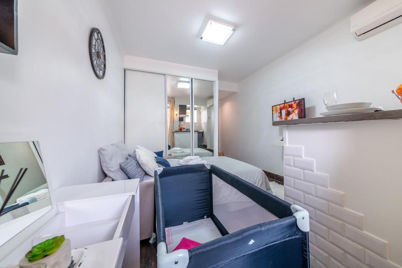 Beau Studio A 50M De La Plage Nizza Kültér fotó
