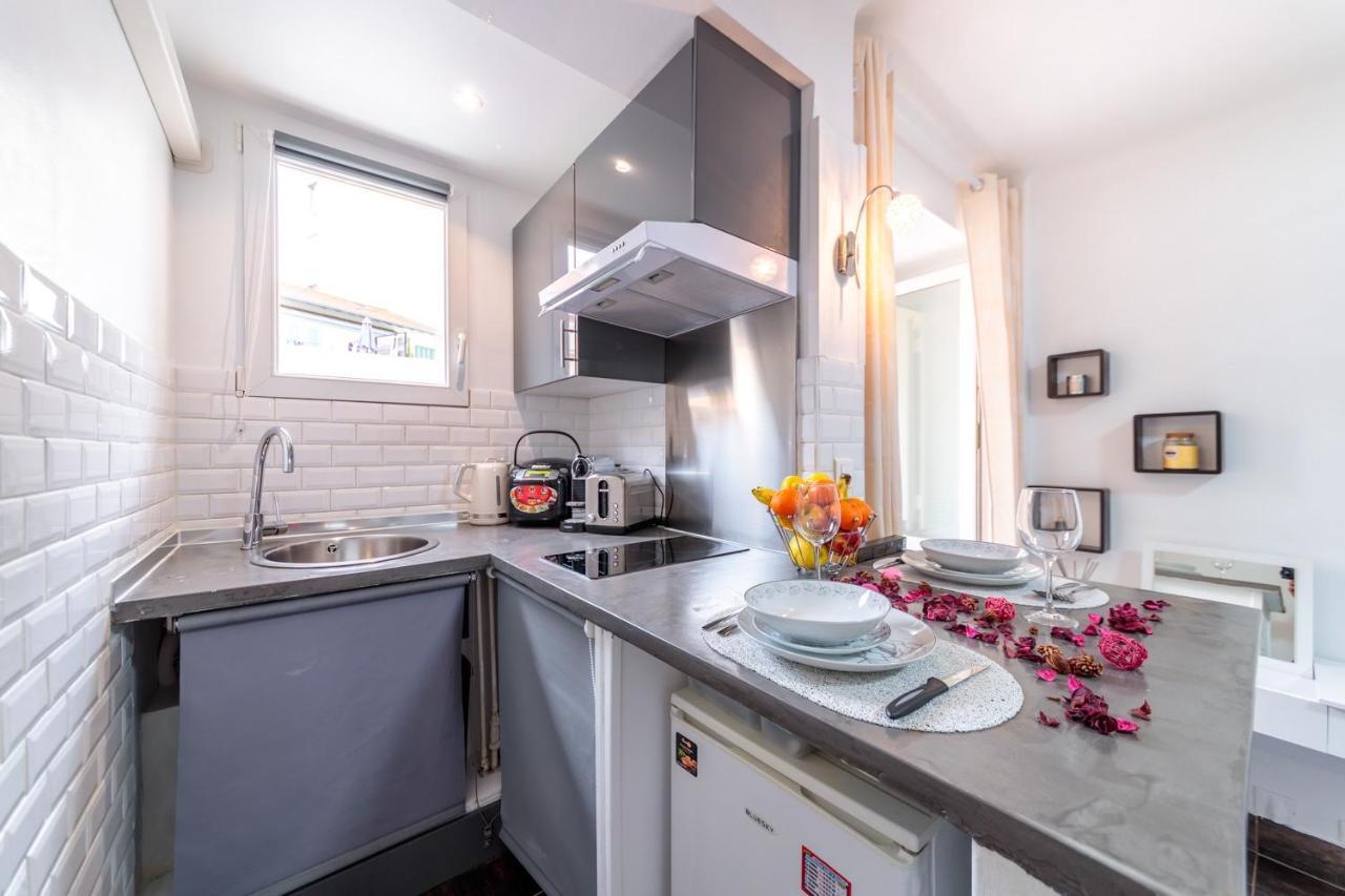 Beau Studio A 50M De La Plage Nizza Kültér fotó